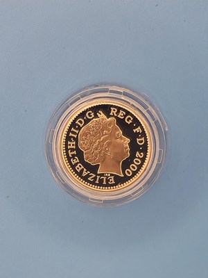 Lot 2925 - Royal Mint - 2000 Silver Proof one pound coin