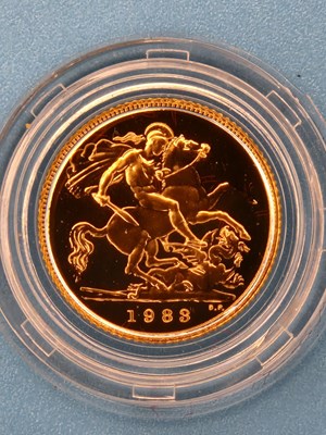 Lot 2939 - Royal Mint - 1983 Gold half sovereign coin.