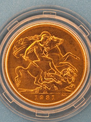 Lot 2962 - 1931 Gold Sovereign, struck in 22ct gold with...