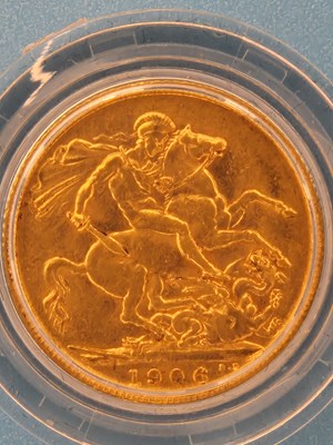 Lot 2988 - 1906 Gold Sovereign, struck in 22ct gold with...