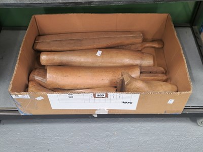 Lot 505 - A pair of boot trees
