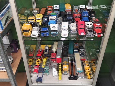 Lot 512 - Die cast trucks, lorries and fire vehicles by...