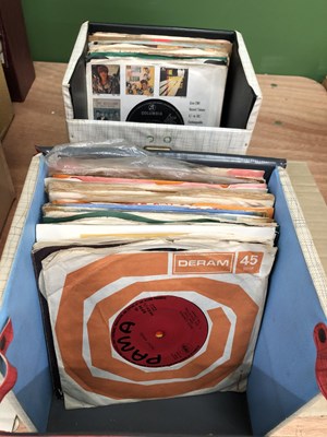 Lot 712 - Pop 60s/70s; approximately sixty 7" single...