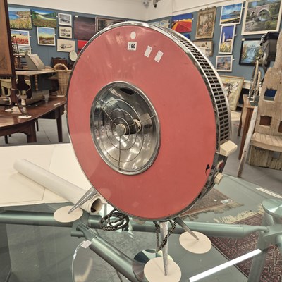 Lot 160 - A 1950s Sofono Spacemaster convector heater H...