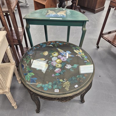 Lot 172 - A round coffeee table, the serpentine frieze...