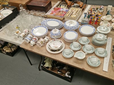 Lot 622 - Drinking glass, Decanter, a Noritake tea set,...