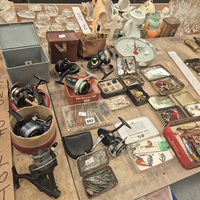 Lot 662 - Fly fishing reels, fishing flies, fish form...