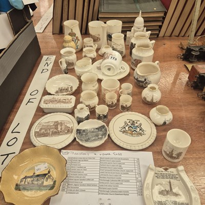 Lot 773 - Goss and related armorial porcelains