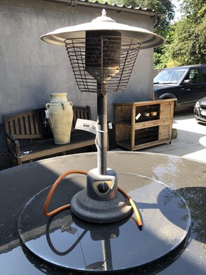 Lot 465 - A gas-fuelled garden table heater H 83 Ø 55cm