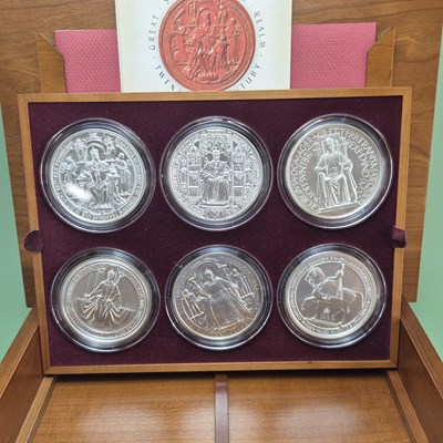 Lot 2819 - Royal Mint- Great Seals of the Realm- Cased...