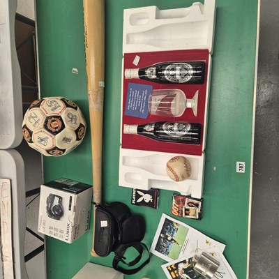 Lot 787 - A selection of football-related collectables.