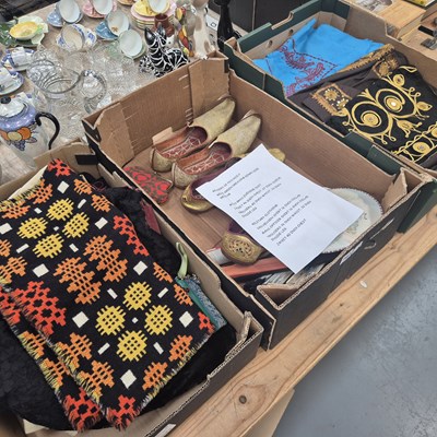 Lot 792 - Clothing and textiles to include Van Huesen,...