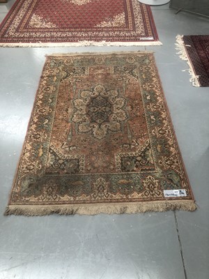 Lot 442 - A machine made rug of Persian design 170 × 116cm