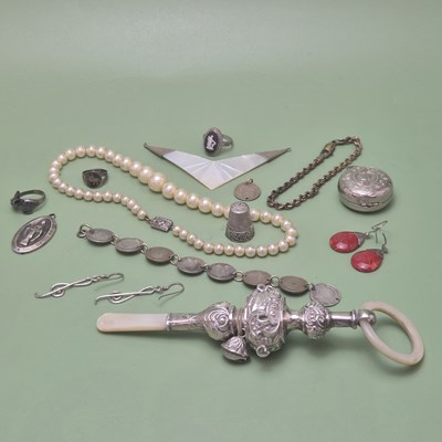 Lot 7 - An antique silver hallmarked baby's rattle...
