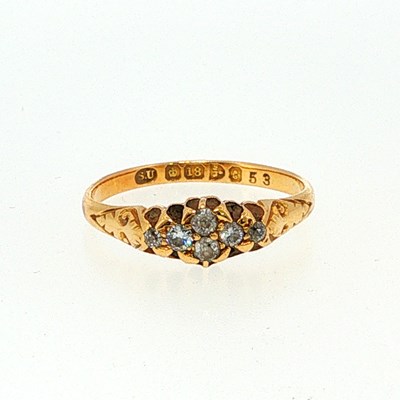 Lot 118 - An Edwardian 18ct hallmarked gold ring dated...