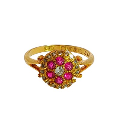Lot 123 - An antique 18ct gold ruby and diamond cluster...