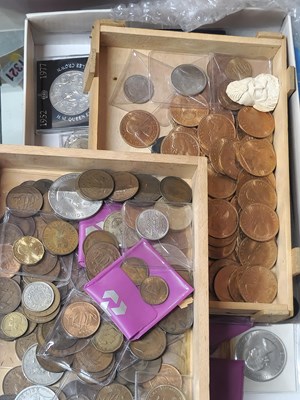 Lot 178 - A collection of vintage and later GB and other...