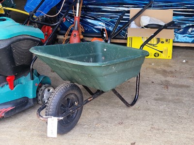 Lot 495 - A lightweight Shire green wheelbarrow