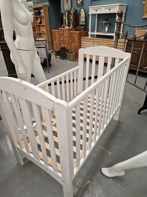 Lot 340 - A wooden slatted child's cot H 101 W 126 D 68cm