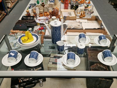 Lot 586 - An Arzburg coffee set, together with a Melmex...