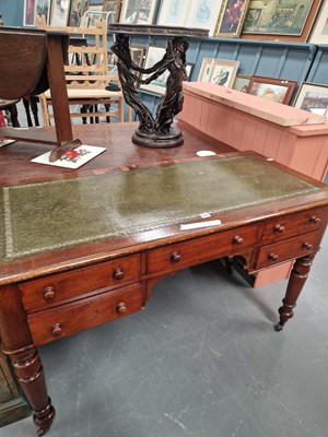 Lot 370 - A 19th century mahogany leather topped writing...