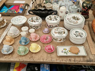 Lot 627 - Portmeirion tureens and plates, Royal Albert...
