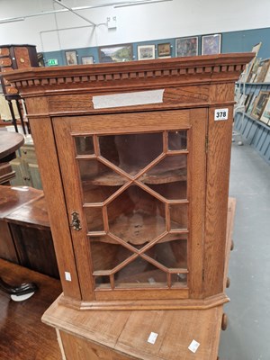 Lot 378 - A small early 20th century Georgian style...