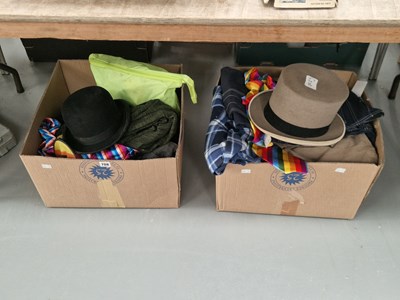 Lot 708 - Gentlemen's ties and clothing, to include a...