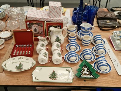Lot 784 - Boxed Spode 'Christmas Tree' wares, together...